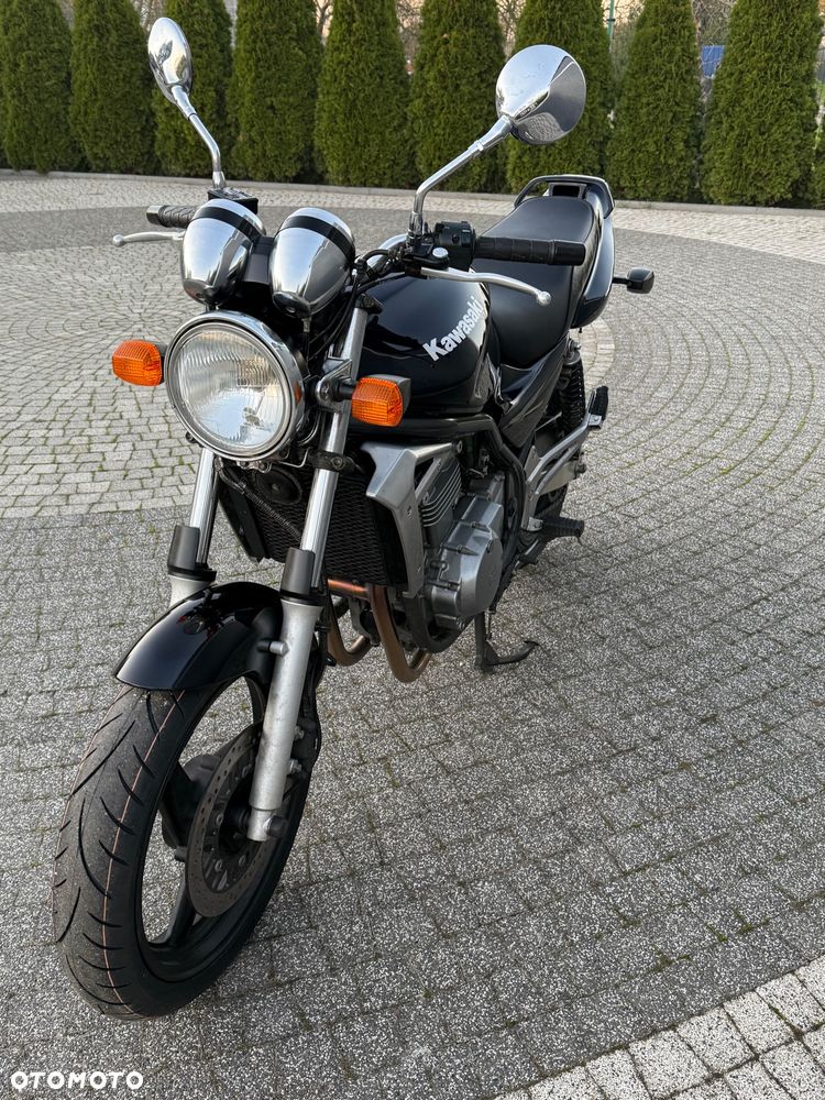 Kawasaki ER - 9