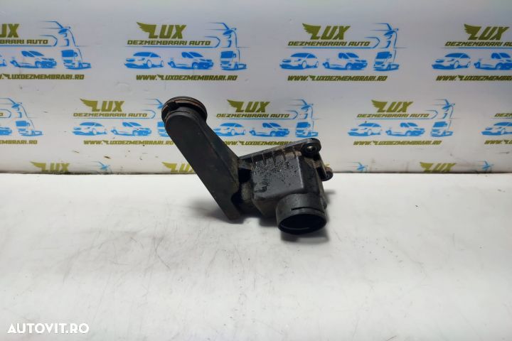 Suport motor 1.8 b apt 037103772b Audi A6 4B/C5 seria - 3