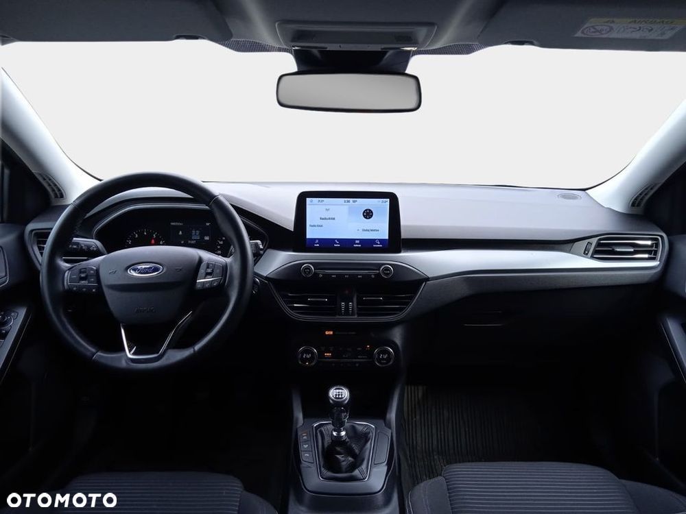 Ford Focus 1.0 EcoBoost Titanium Style - 11