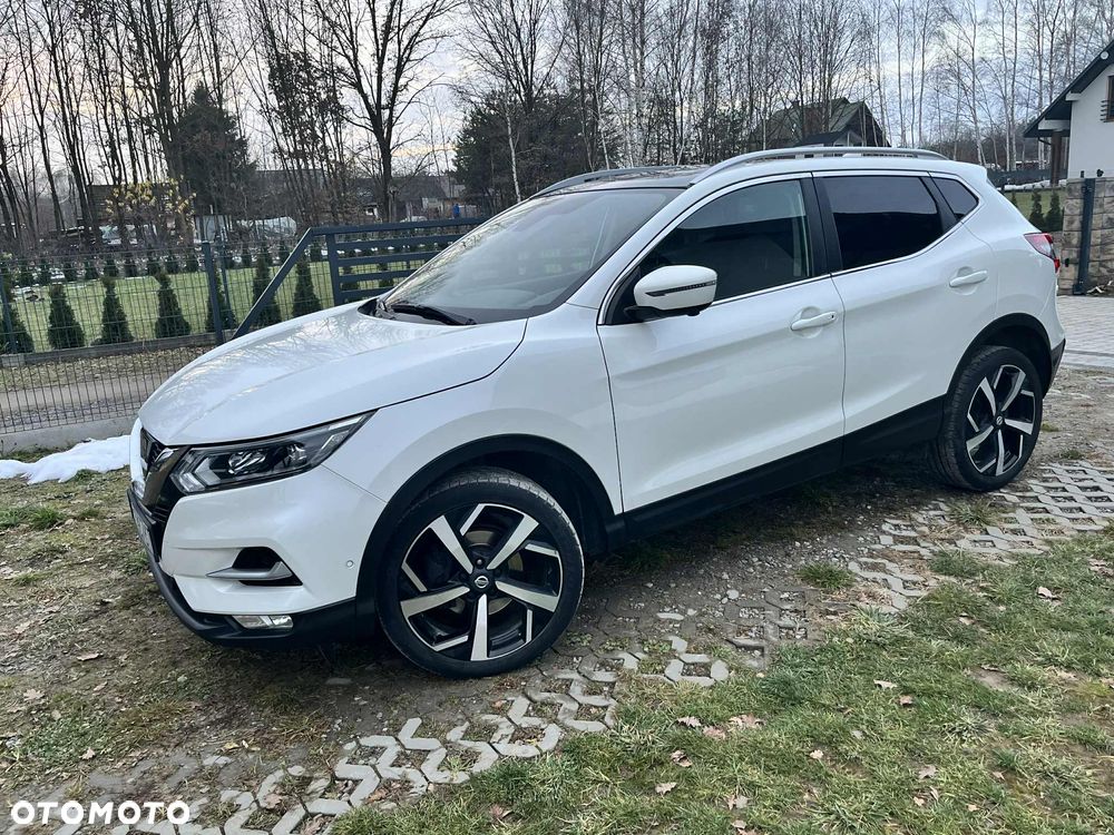 Nissan Qashqai 1.6 DIG-T TEKNA+ - 3