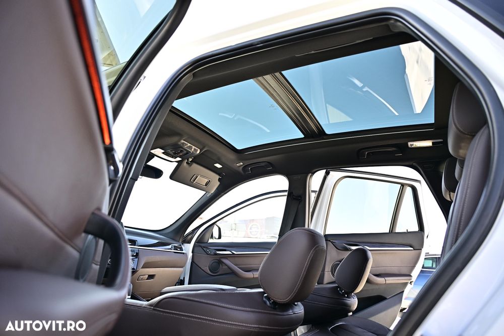 BMW X1 xDrive28i - 16