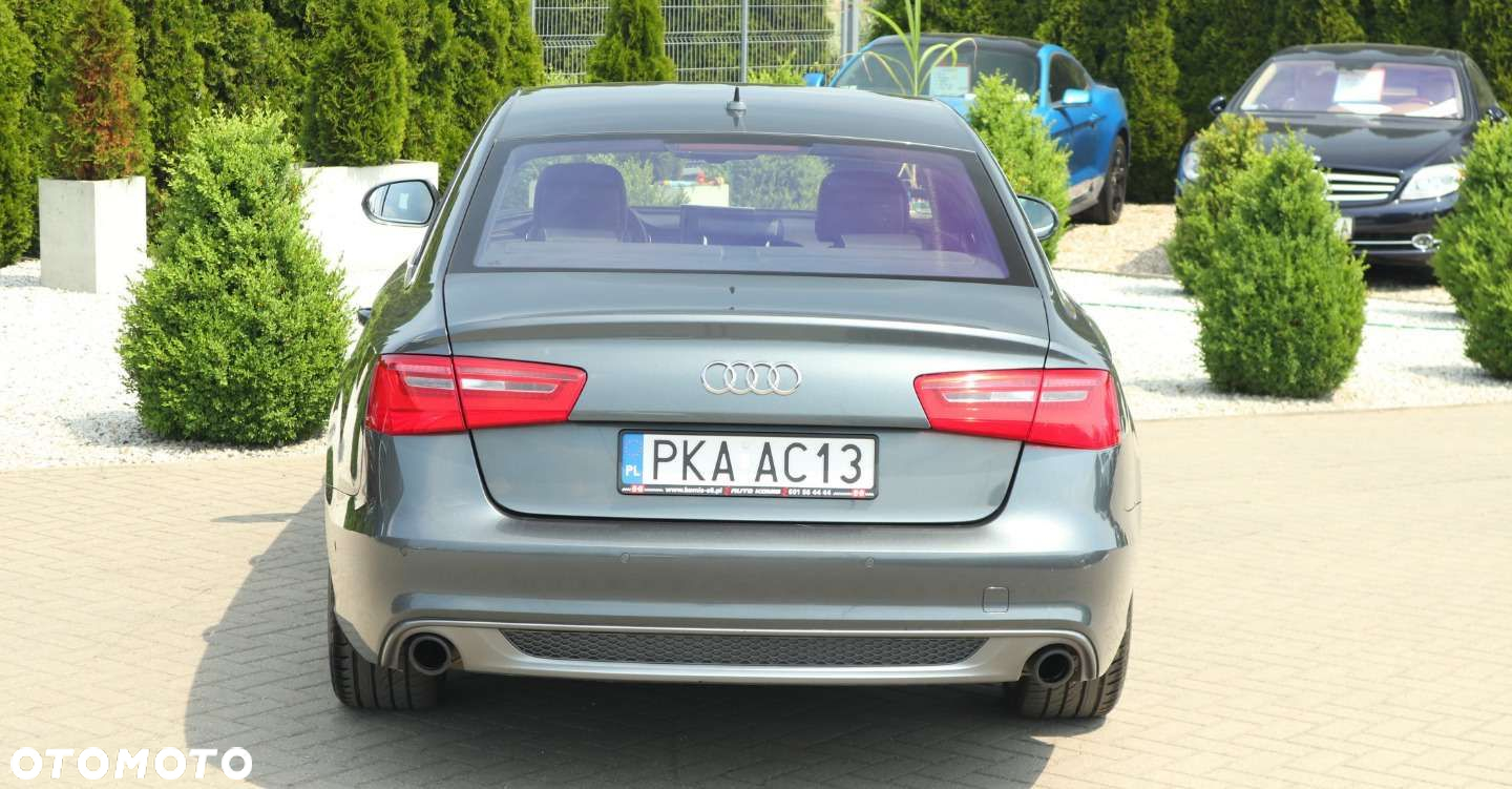 Audi A6 - 6