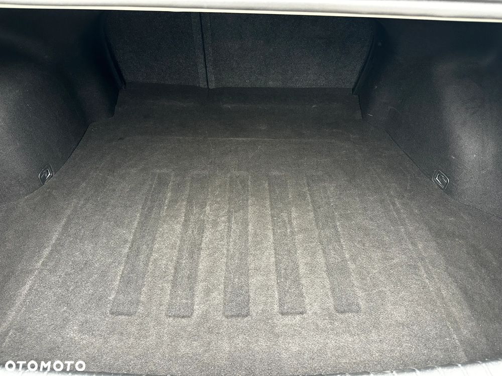 Kia Optima 1.7 CRDI XL DCT - 20