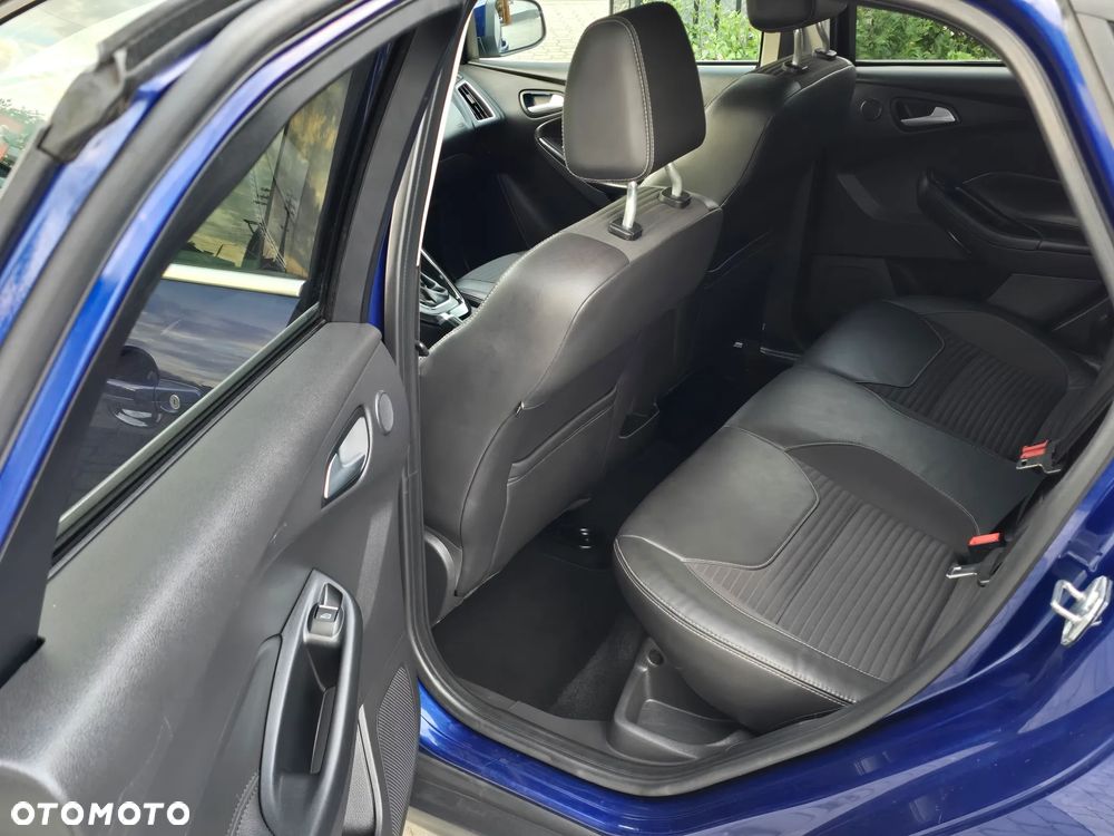 Ford Focus - 20