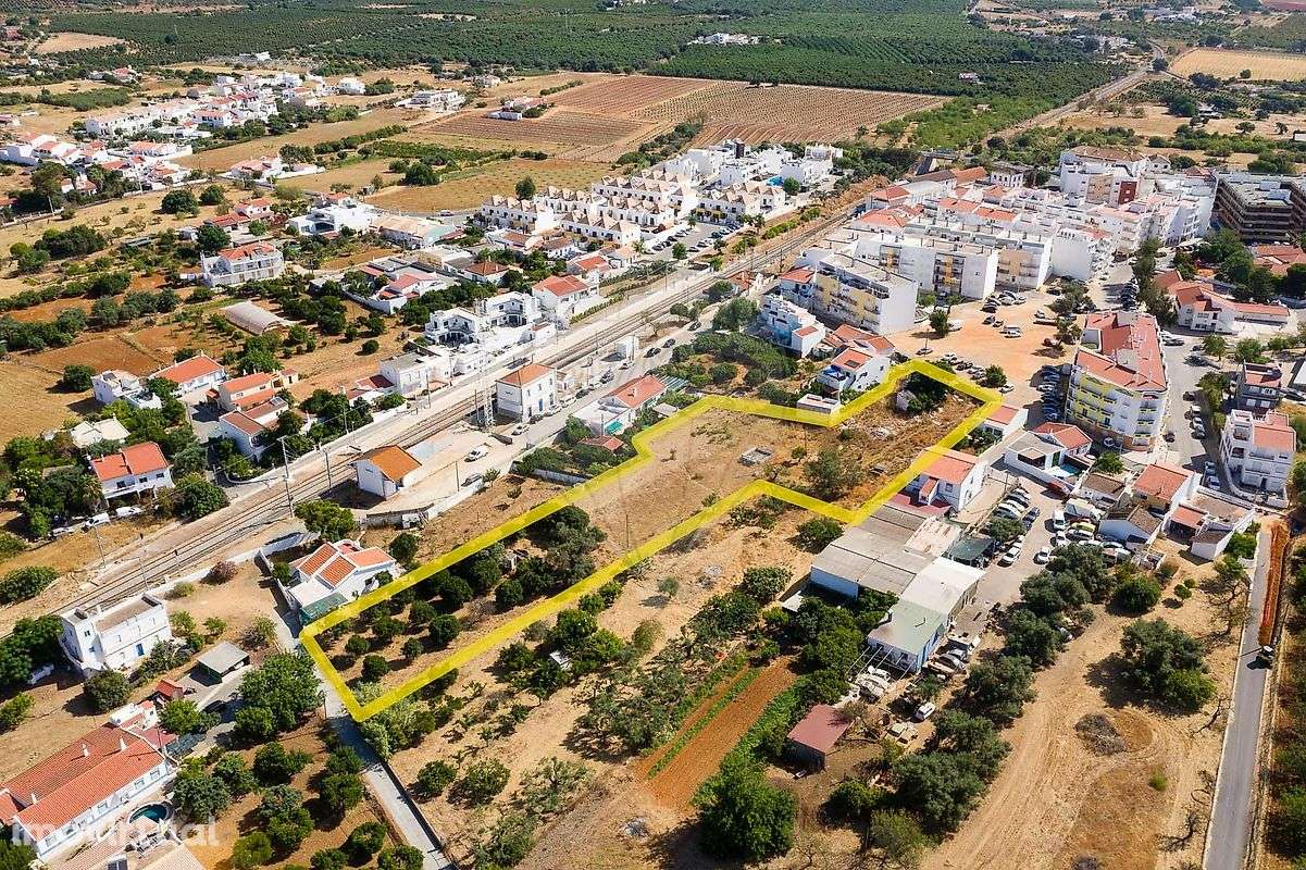 Terreno  para venda - Grande imagem: 2/19