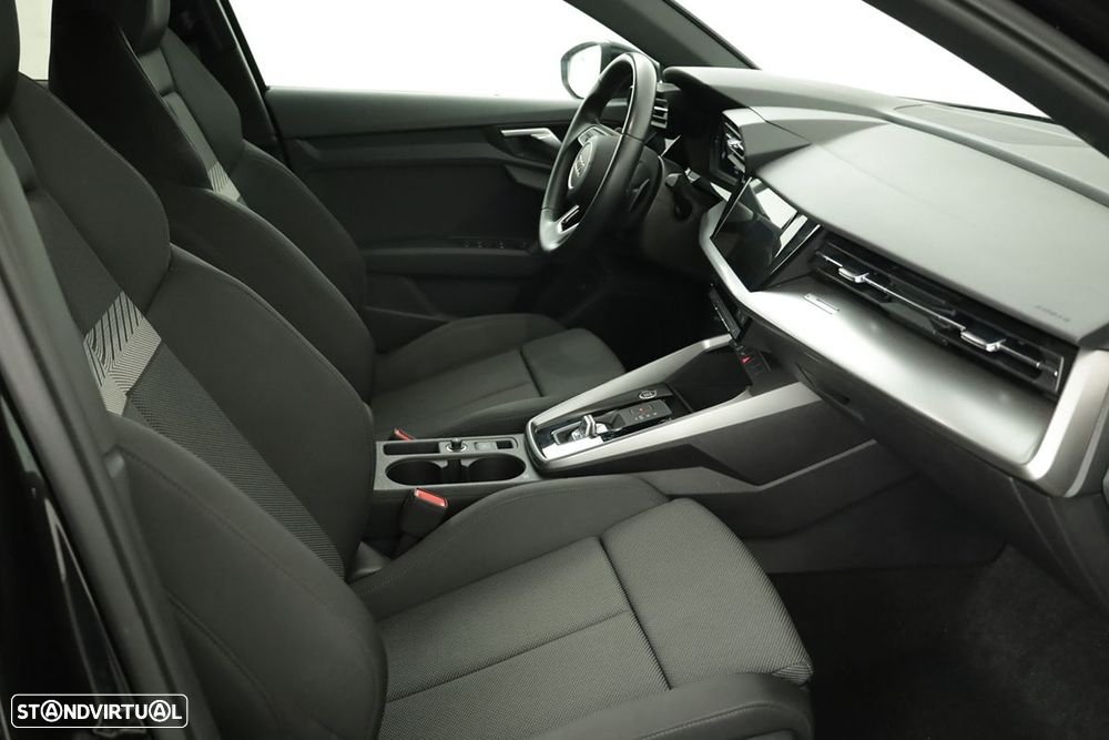 Audi A3 Sportback 45 TFSIe S line - 22