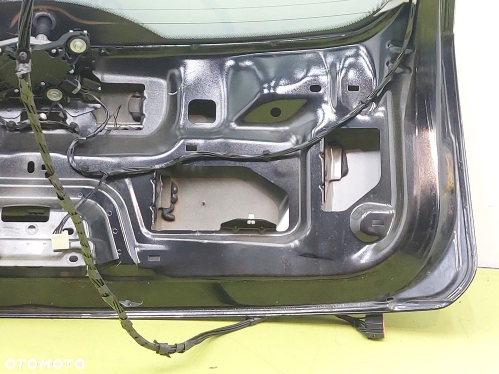 Klapa tył tylna BAGAŻNIKA FORD FOCUS MK2 04-07 HATCHBACK Panther Black / F3 - 10