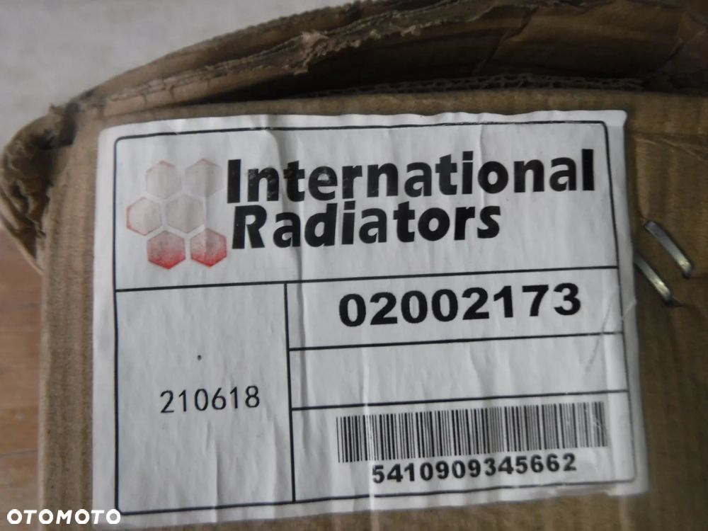 LAND ROVER RANGE ROVER 94-02 chłodnica wody 4.6 V8 nowa - 2