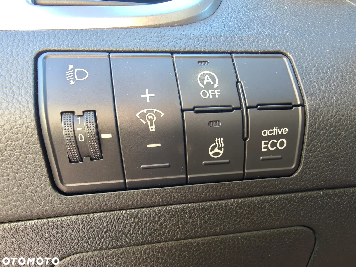 Hyundai i30 Kombi 1.6 CRDI DCT Trend - 11