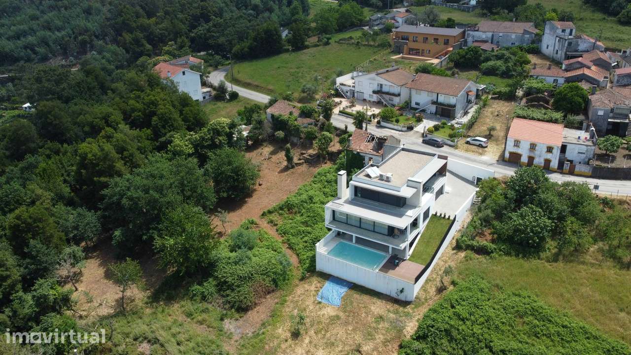 Moradia Isolada T3 Venda em Lousã e Vilarinho,Lousã - Grande imagem: 2/24