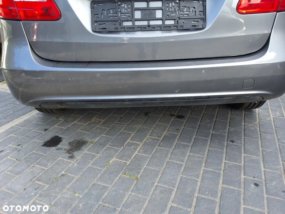 MERCEDES B KLASA W246 TYLNI ZDERZAK KOLOR 787 2011-2014 NA PDC - 2