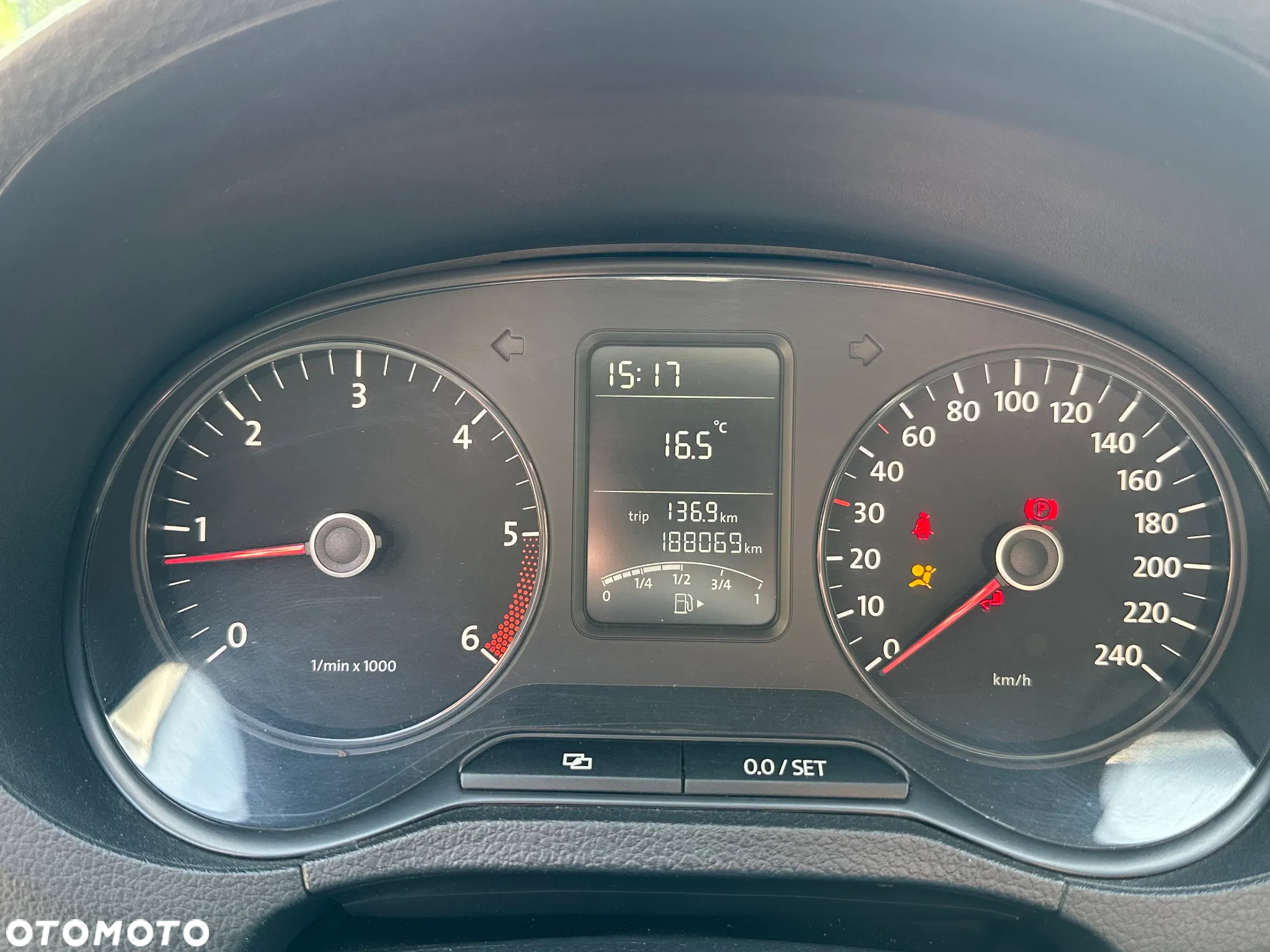 Volkswagen Polo 1.6 TDI DPF Trendline - 21