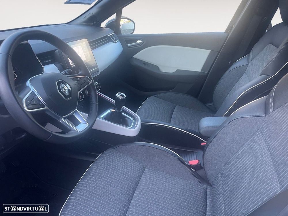Renault Clio 1.0 TCe Techno - 9
