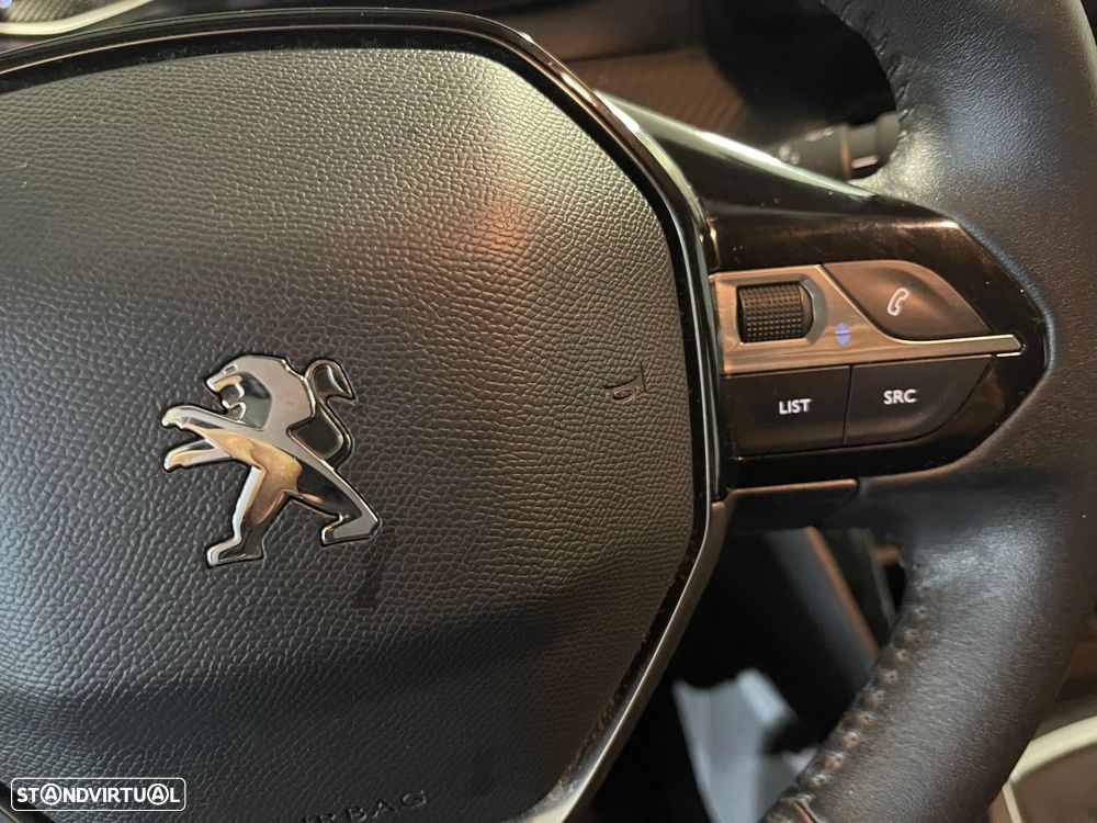 Peugeot 2008 1.2 PureTech Active - 22