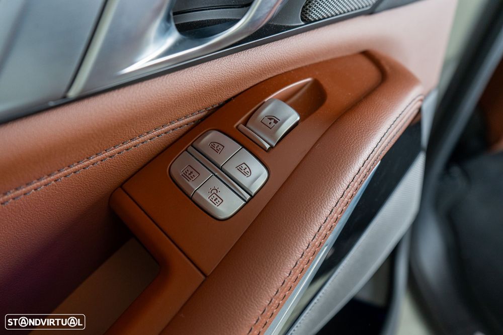 BMW X7 40 d xDrive Pack M Desportivo - 16