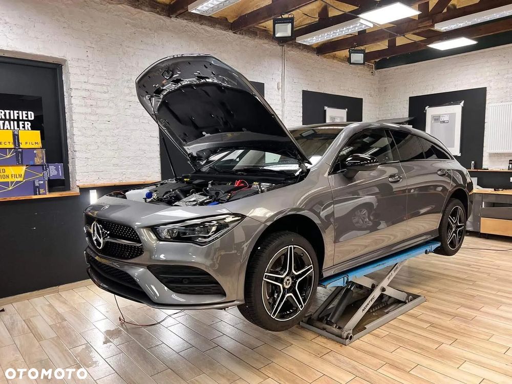 Mercedes-Benz CLA - 1