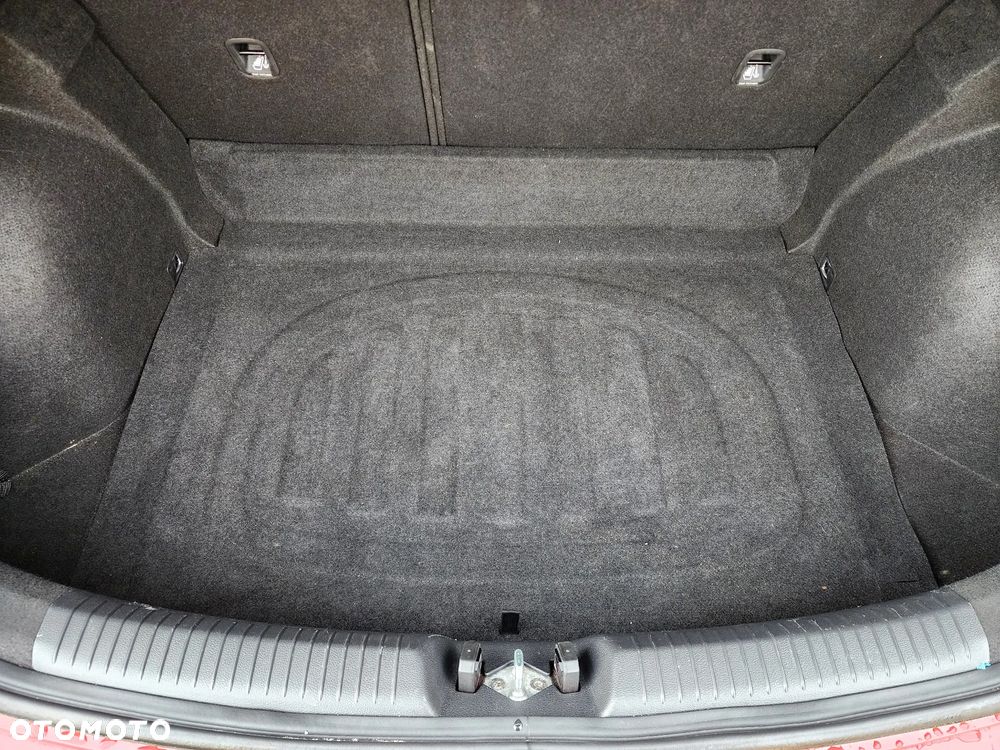 Hyundai i30 1.4 Trend - 37