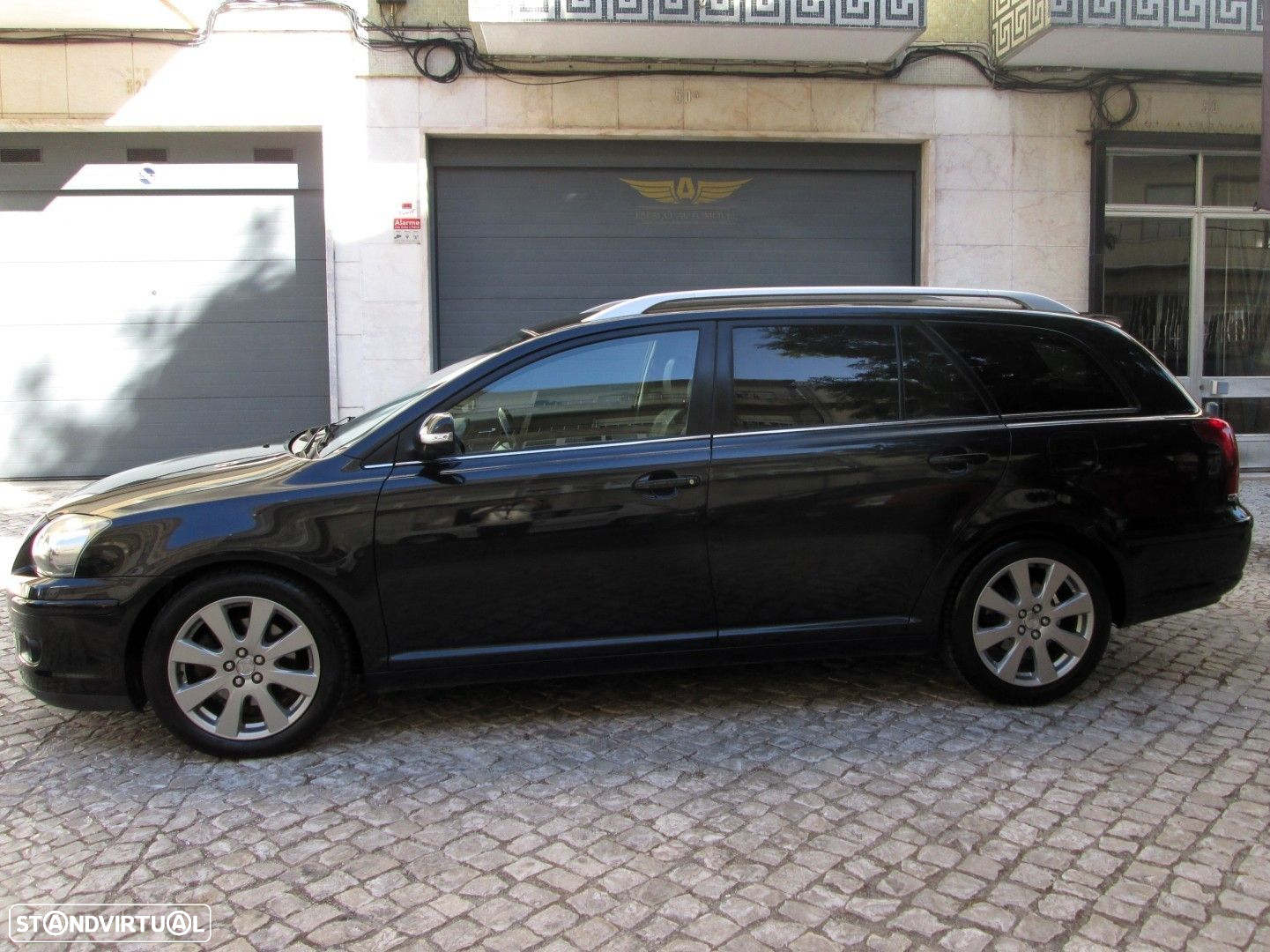 Toyota Avensis SW 2.0 D-4D Sol+GPS - 11