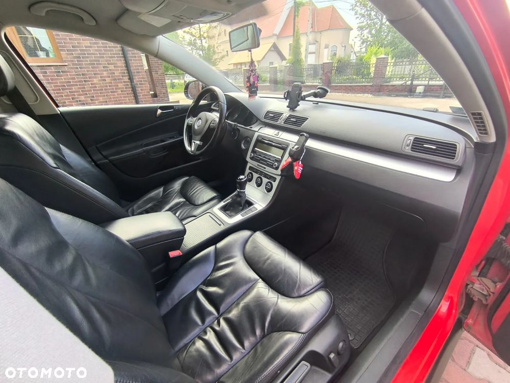 Volkswagen Passat 2.0 TDI BlueMotion Technology Highline - 9