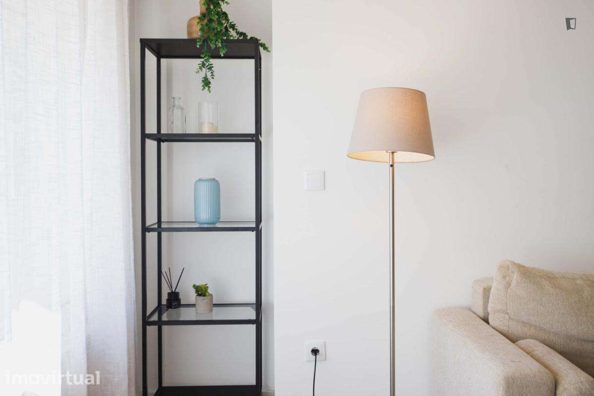 Apartamento com 1 quartos - localizado em Sete Rios Lisbon - Grande imagem: 5/25