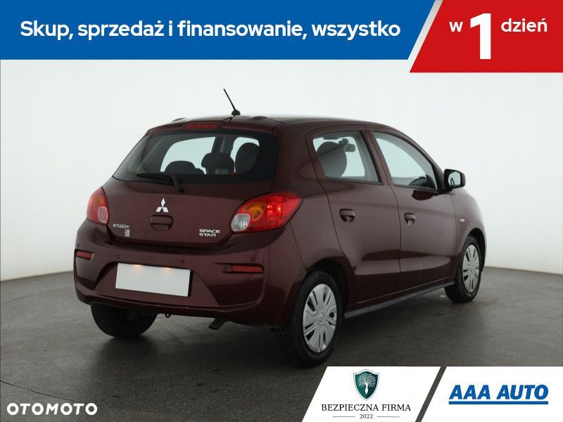 Mitsubishi Space Star - 7