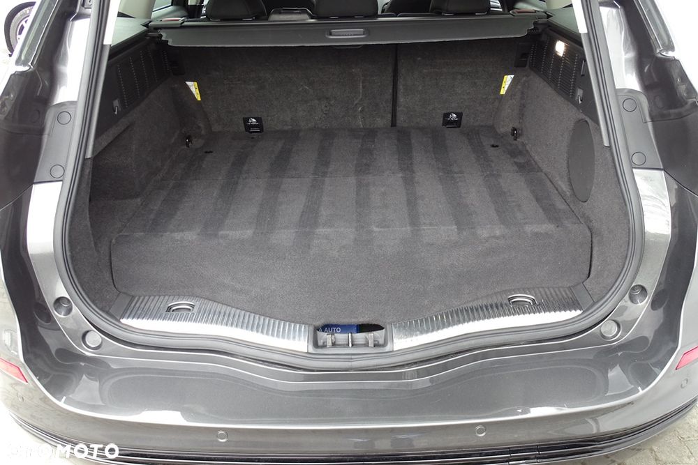 Ford Mondeo SW 2.0 Ti-VCT Titanium - 19