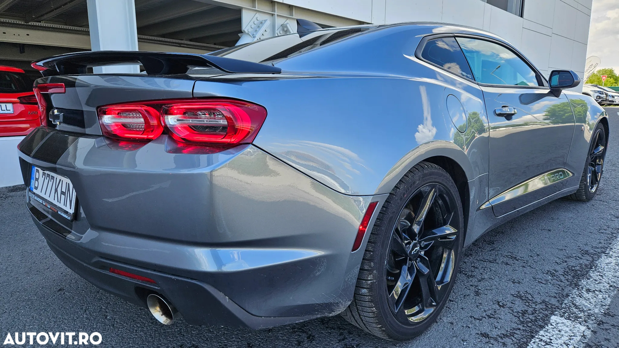 Chevrolet Camaro - 4