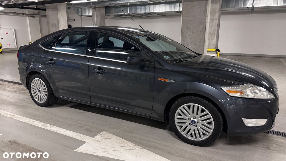 Ford Mondeo - 27