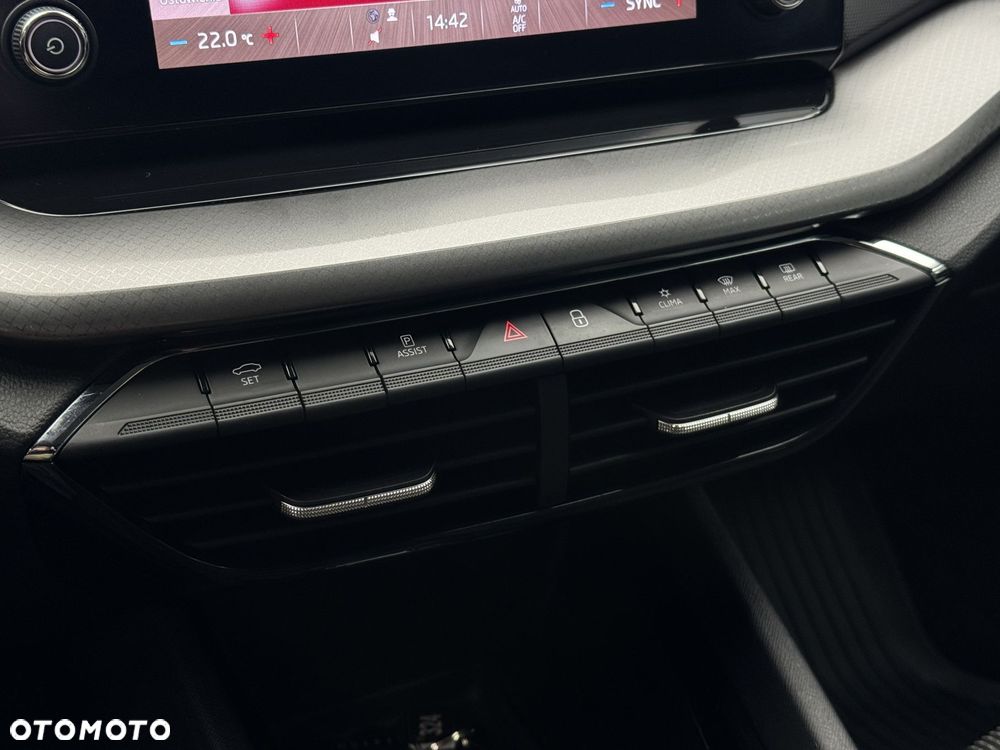 Skoda Octavia 2.0 TDI Ambition DSG - 25