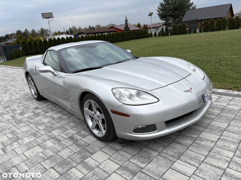 Chevrolet Corvette - 27