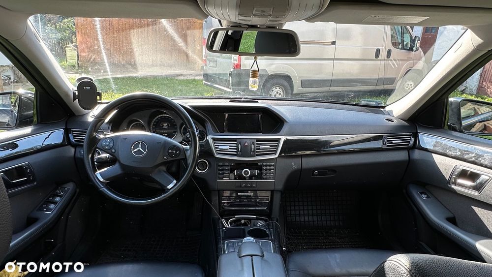 Mercedes-Benz Klasa E 220 CDI BlueEff Avantgarde - 6
