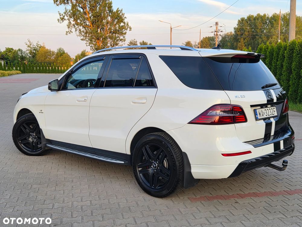Mercedes-Benz ML 350 BlueTEC 4-Matic - 4