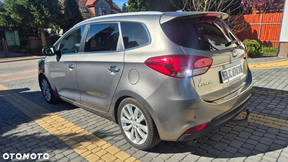 Kia Carens 1.6 GDI Attract - 5