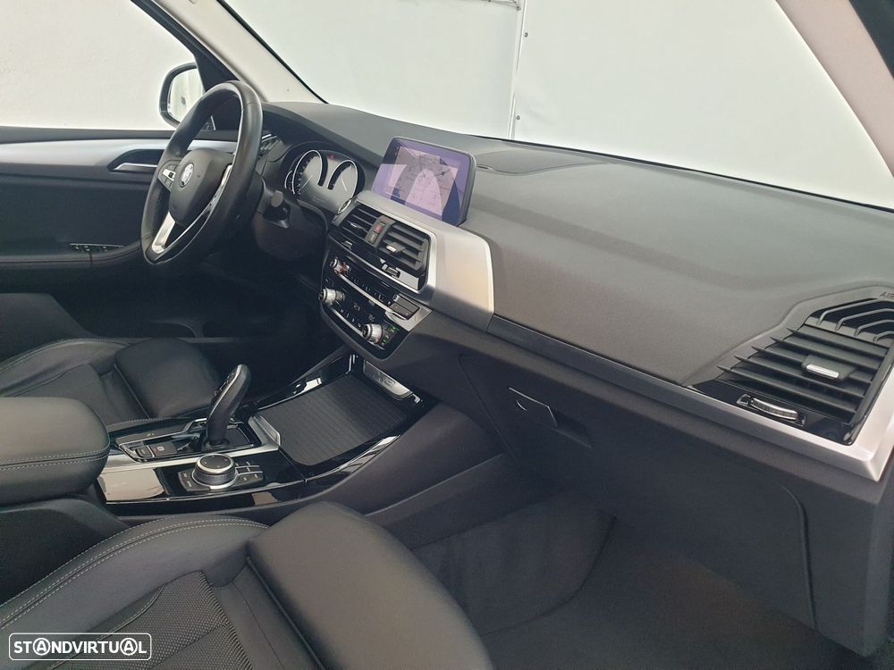 BMW X3 18 d sDrive Auto - 27