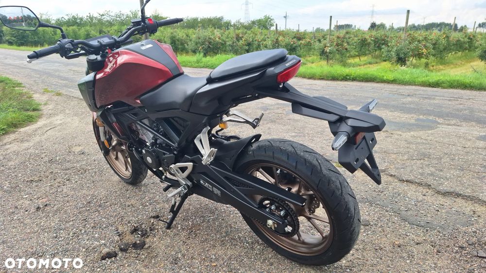 Honda CB - 31