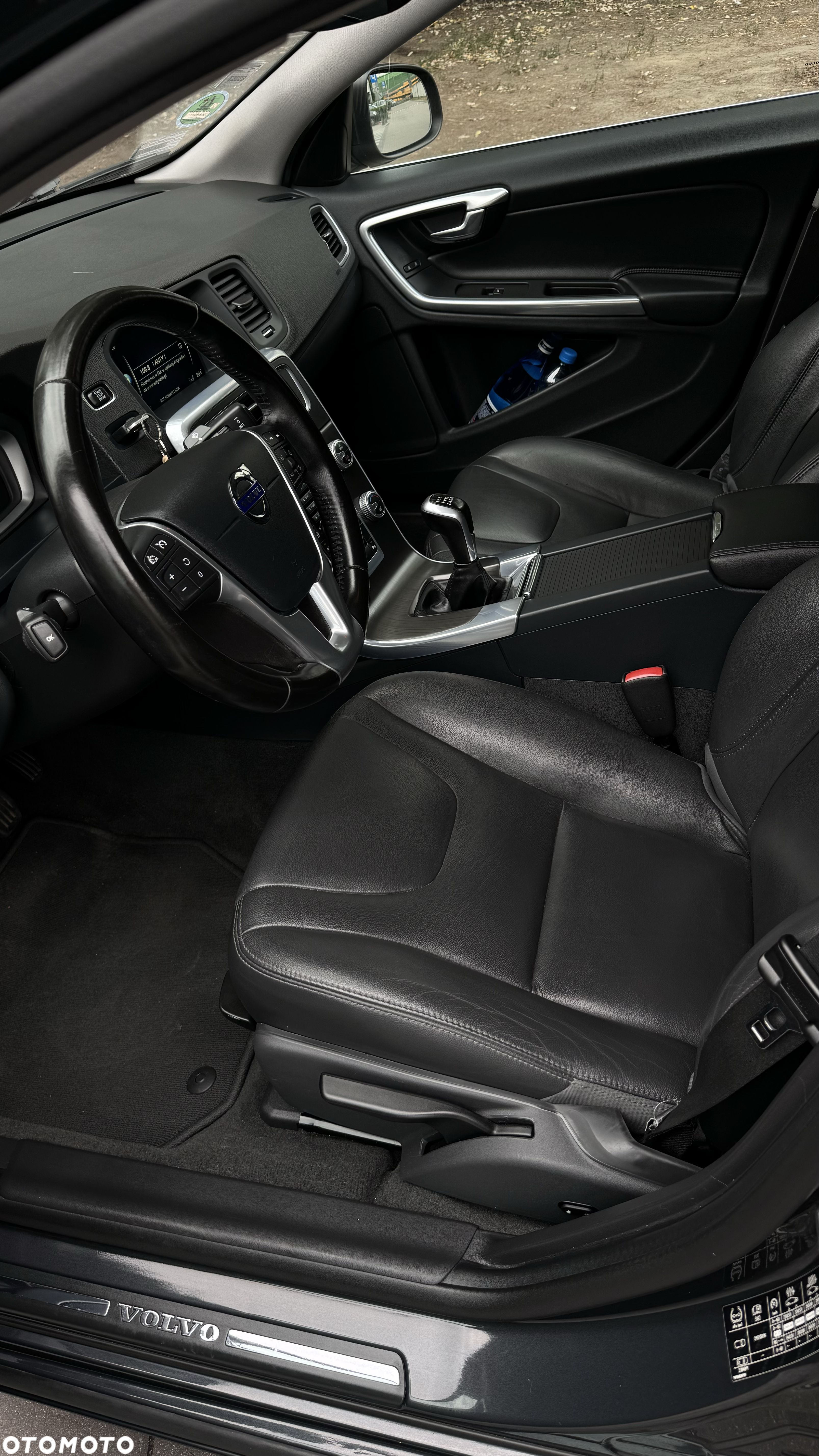 Volvo S60 D2 Drive-E Dynamic Edition (Momentum) - 14