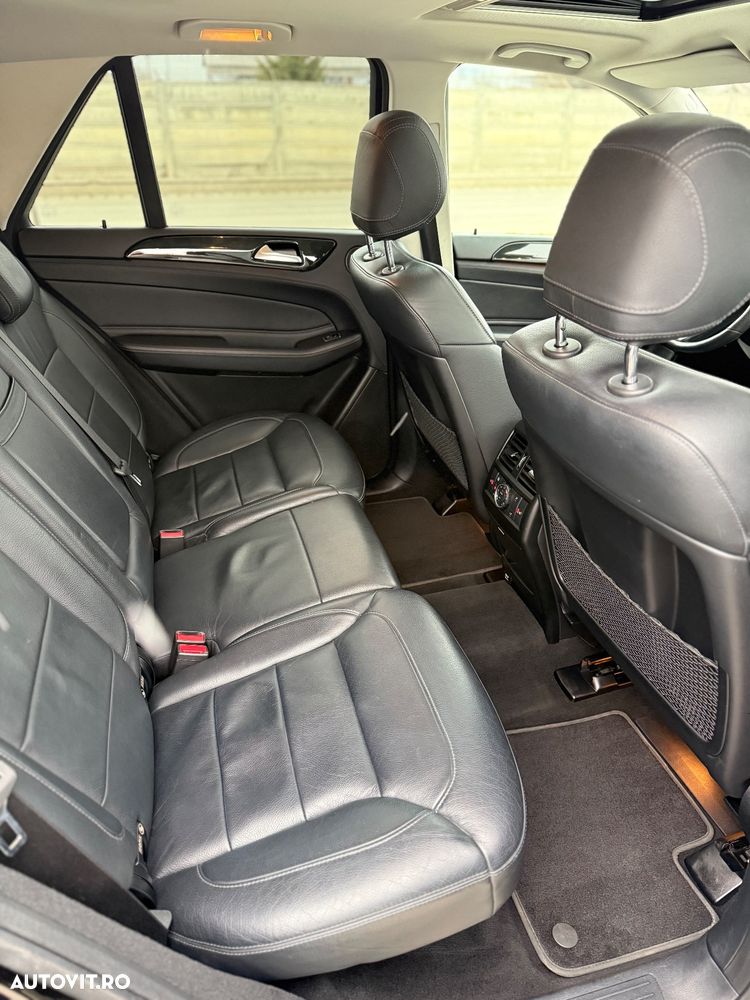 Mercedes-Benz GLE 350 d 4Matic 9G-TRONIC AMG Line - 12