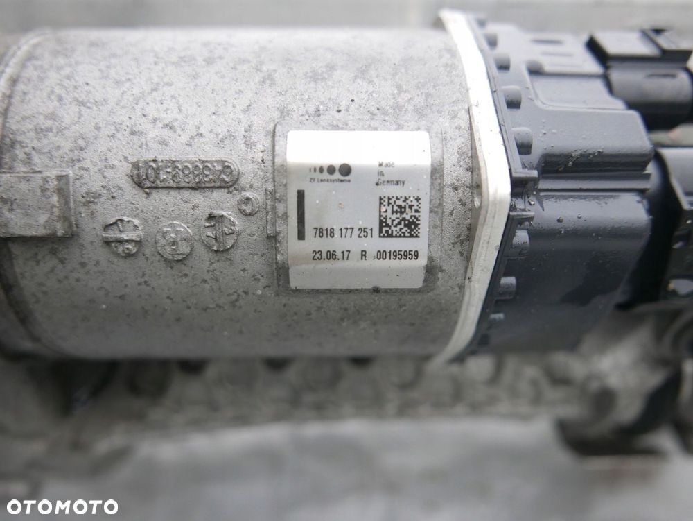 BMW G30 SANKI BELKA KOŁYSKA TYŁ AKTYWNA AKTUATOR 6861201 7818177 - 2