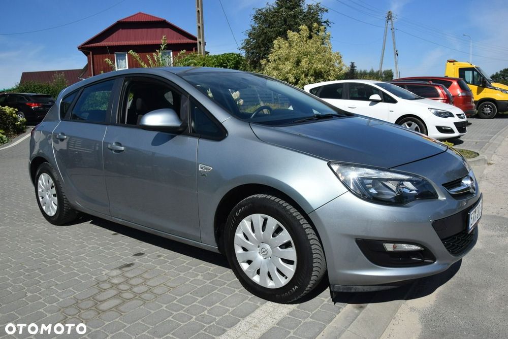 Opel Astra 1.6 Active EU6 - 8