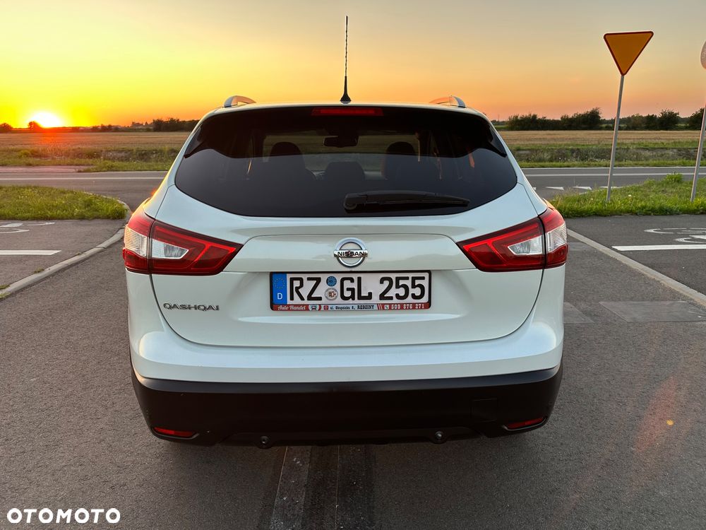 Nissan Qashqai 1.6 DIG-T Tekna - 24