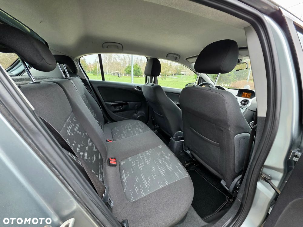 Opel Corsa 1.2 16V Edition 150 S&S - 13