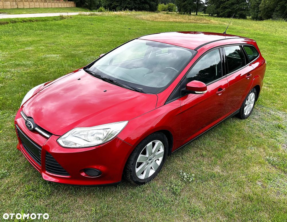 Ford Focus 1.6 TDCi DPF Champions Edition - 9