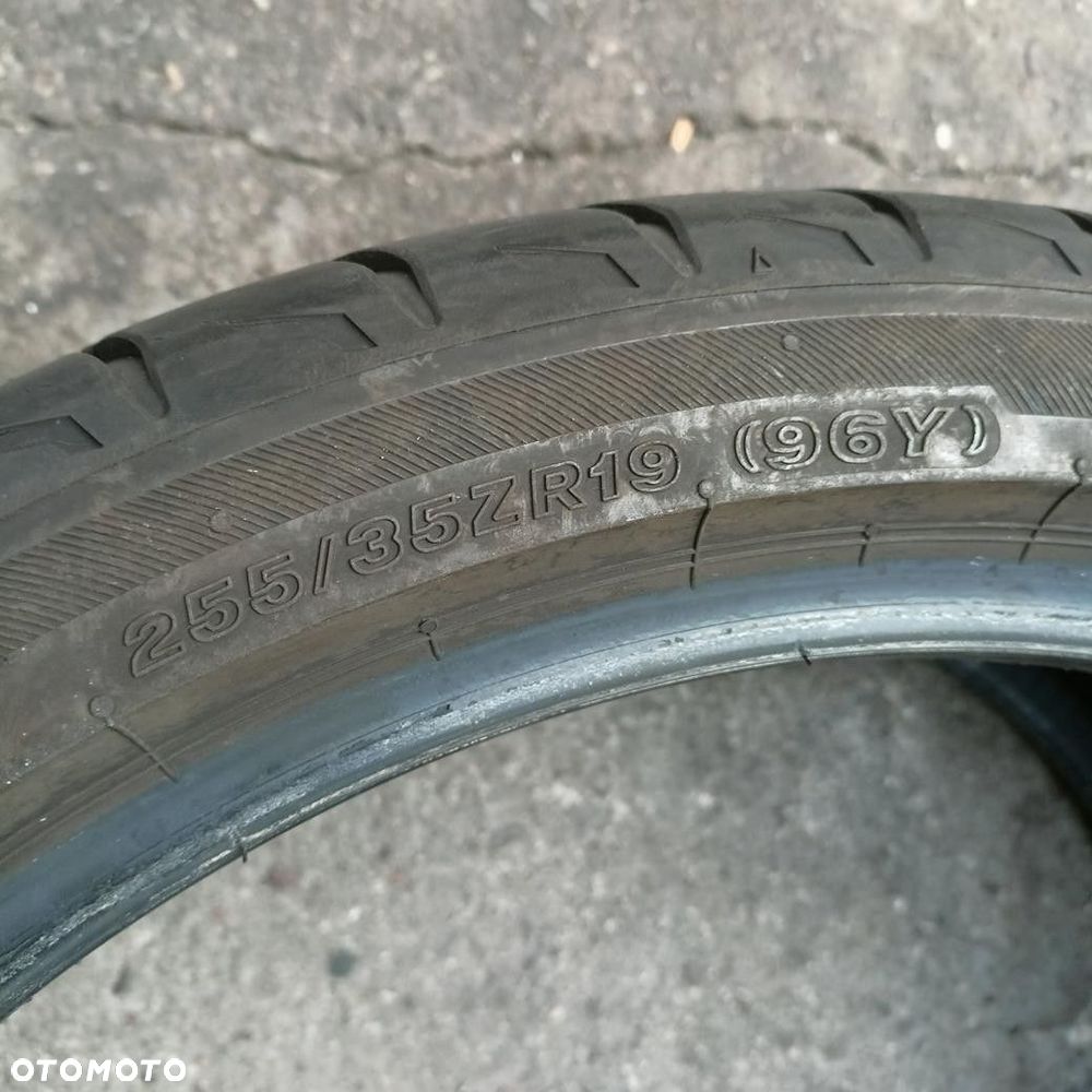 Opona 255/35/19 Bridgestone Potenza Sport (F3870) - 4