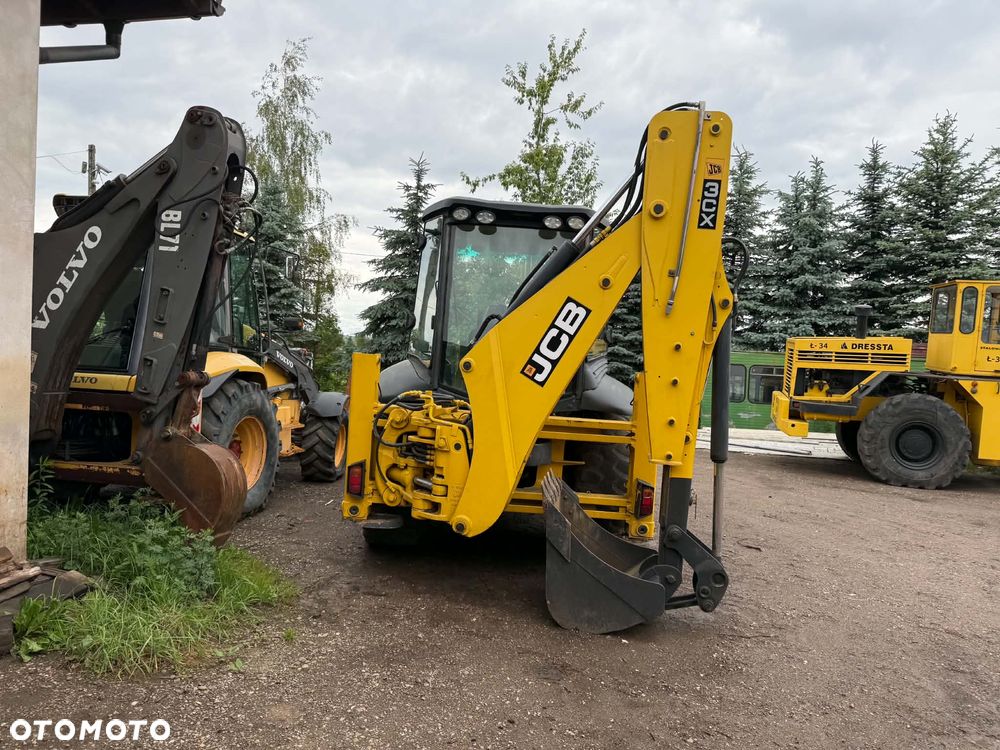 JCB 3CX Contractor - 5