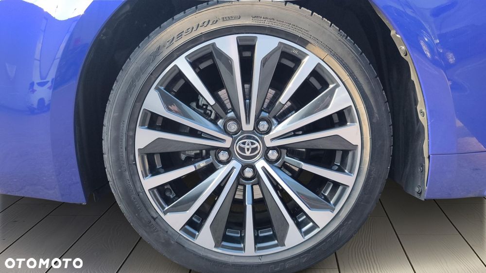 Toyota Corolla 1.8 Hybrid Style - 19