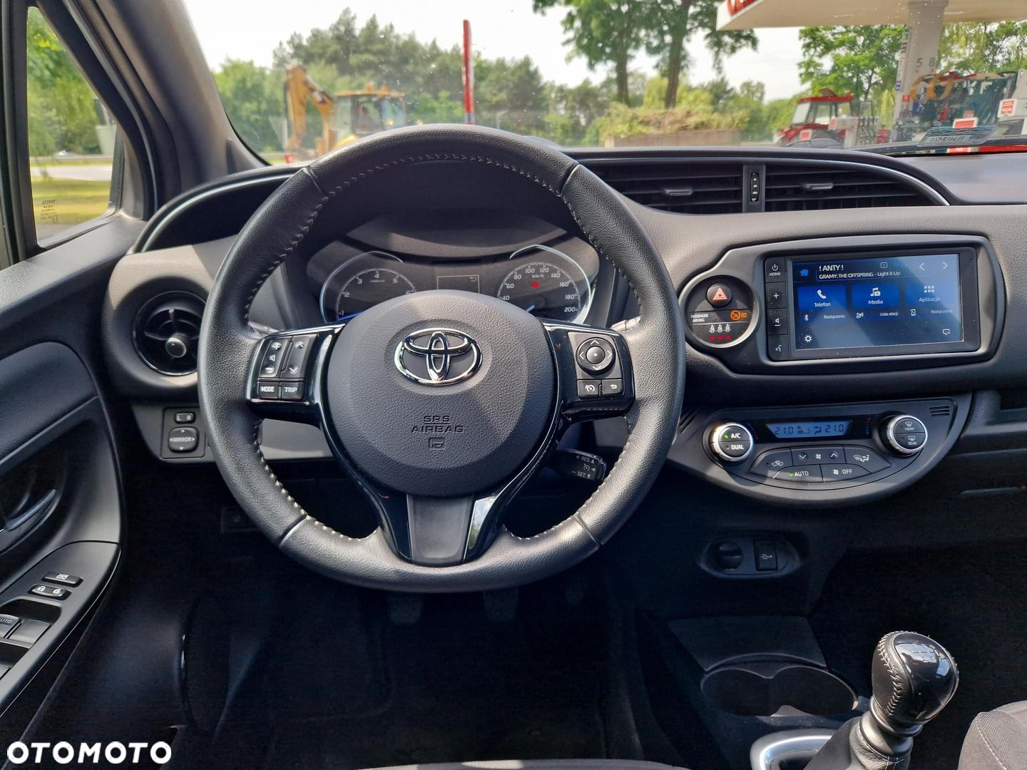 Toyota Yaris 1.5 Selection - 12