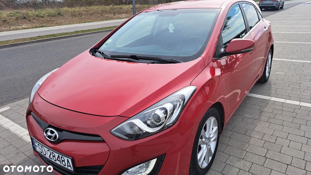 Hyundai i30 1.6 CRDI Trend - 3