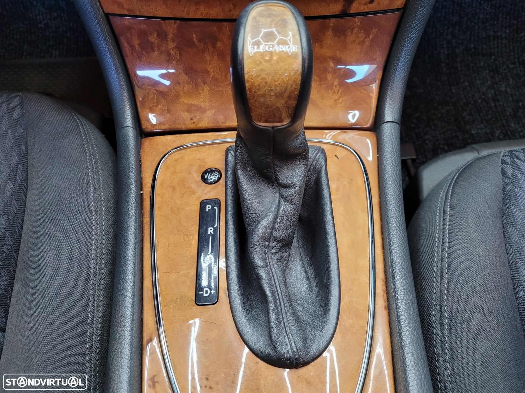 Mercedes-Benz E 220 CDi Classic Aut. - 22