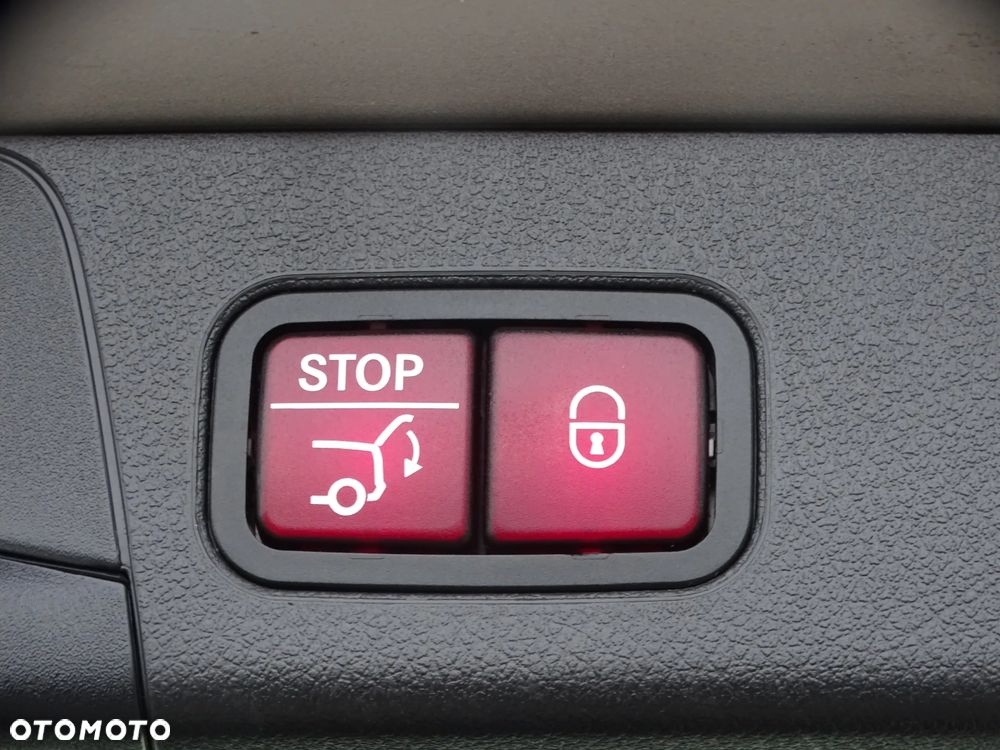 Mercedes-Benz Klasa B 180 Style - 26