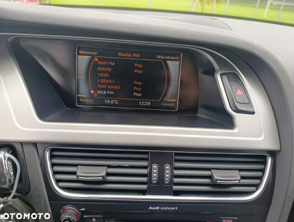 Audi A4 Avant 2.0 TDI DPF Ambiente - 21